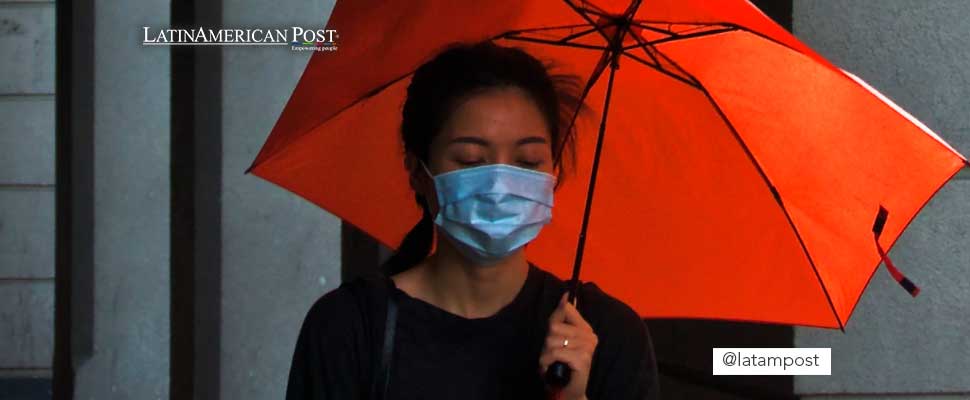 Woman wearing face mask