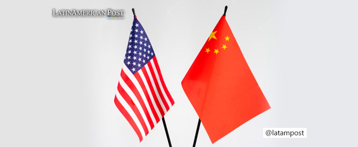 American and Chinese flags