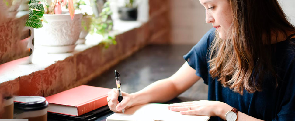 Is It Possible To Make a Living by Writing Novels? Is It Possible To Make a Living by Writing Novels?